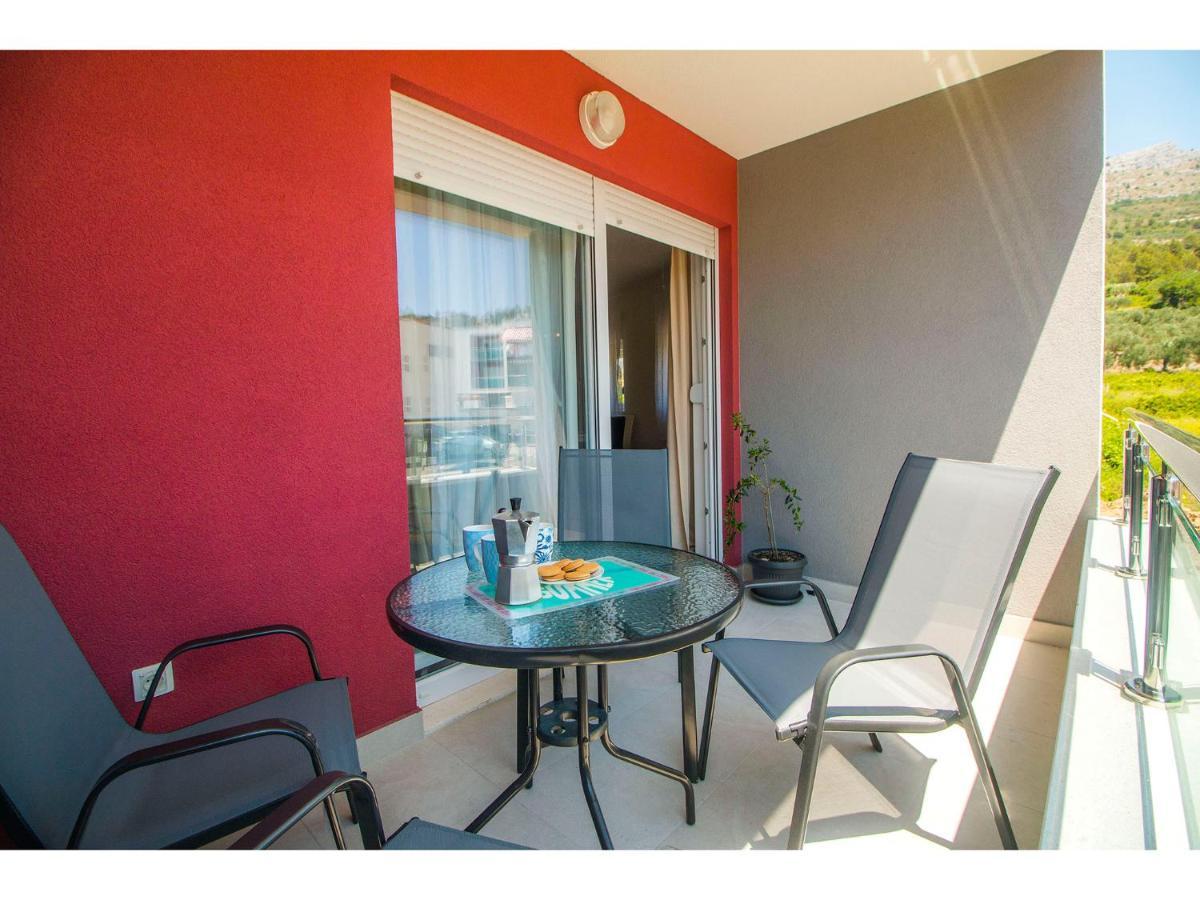 Olive Tree Apartment Podstrana Exterior photo